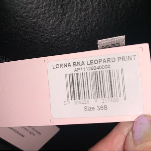 Agent Provocateur Lingerie set - Picture 12 of 14